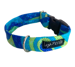 COLLAR GROOVY AZUL