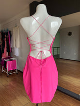 Cargar imagen en el visor de la galería, Mini Dress #201 Rosa Mate, espalda